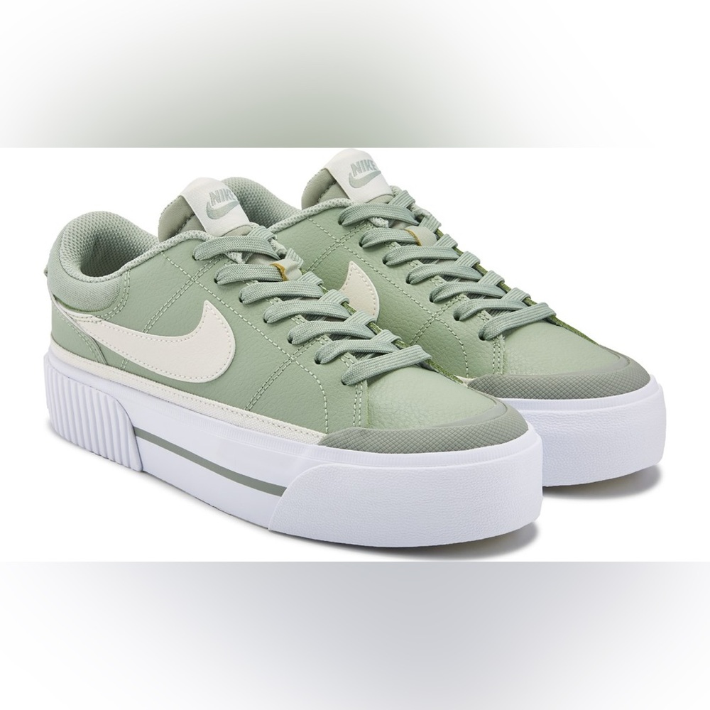 Nike Women’s Court Legacy Lift Sneakers